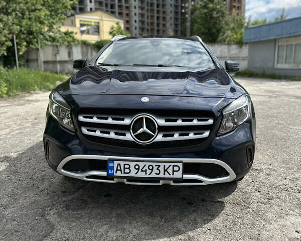 Синій Мерседес ГЛА-Клас, об'ємом двигуна 1.99 л та пробігом 109 тис. км за 16000 $, фото 2 на Automoto.ua