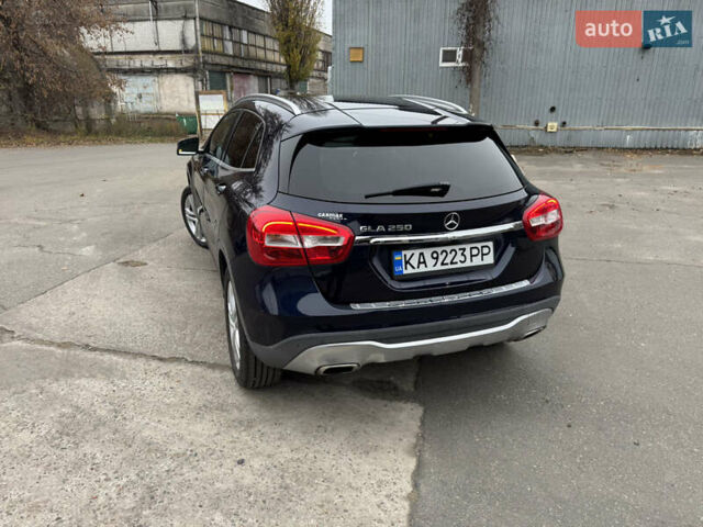 Синий Мерседес ГЛА-Класс, объемом двигателя 1.99 л и пробегом 154 тыс. км за 18800 $, фото 5 на Automoto.ua