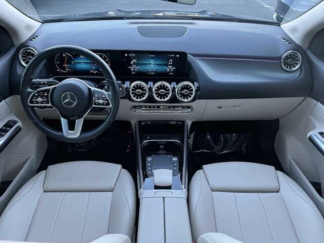 Синий Мерседес ГЛА-Класс, объемом двигателя 2 л и пробегом 27 тыс. км за 11000 $, фото 4 на Automoto.ua