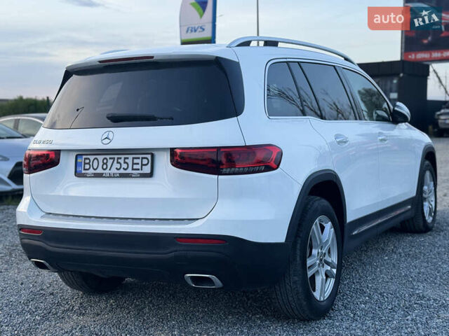 Белый Мерседес GLB-Class, объемом двигателя 1.99 л и пробегом 21 тыс. км за 28999 $, фото 7 на Automoto.ua