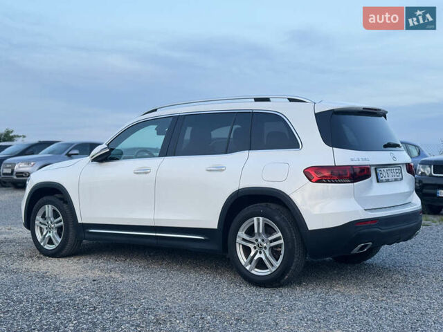 Белый Мерседес GLB-Class, объемом двигателя 1.99 л и пробегом 21 тыс. км за 28999 $, фото 11 на Automoto.ua