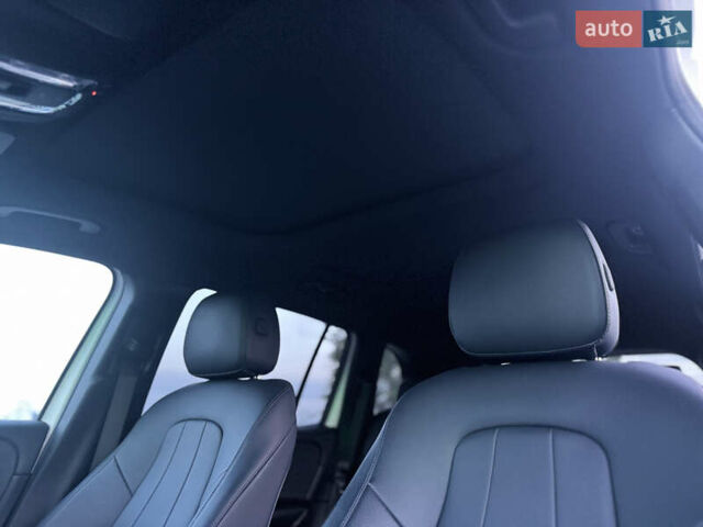 Белый Мерседес GLB-Class, объемом двигателя 1.99 л и пробегом 21 тыс. км за 28999 $, фото 53 на Automoto.ua