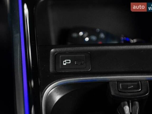 Білий Мерседес GLB-Class, об'ємом двигуна 1.99 л та пробігом 59 тис. км за 29900 $, фото 48 на Automoto.ua