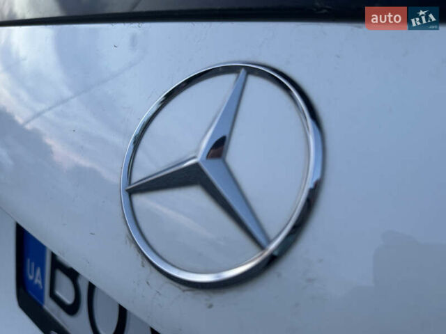 Белый Мерседес GLB-Class, объемом двигателя 1.99 л и пробегом 21 тыс. км за 28999 $, фото 34 на Automoto.ua