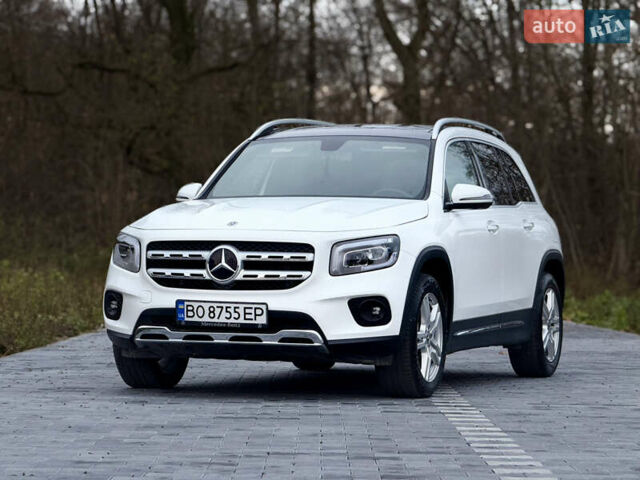 Білий Мерседес GLB-Class, об'ємом двигуна 1.99 л та пробігом 21 тис. км за 28999 $, фото 13 на Automoto.ua
