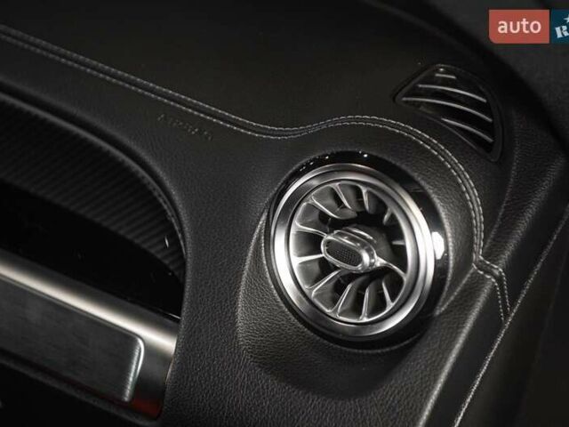 Білий Мерседес GLB-Class, об'ємом двигуна 1.99 л та пробігом 59 тис. км за 29900 $, фото 55 на Automoto.ua