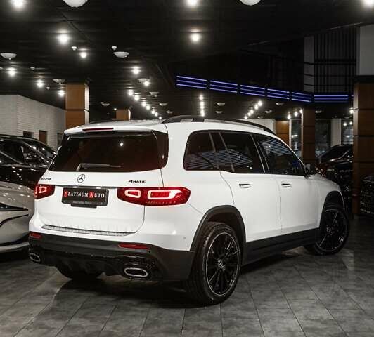 Білий Мерседес GLB-Class, об'ємом двигуна 1.99 л та пробігом 59 тис. км за 29900 $, фото 26 на Automoto.ua