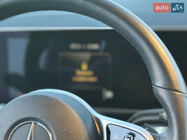 Белый Мерседес GLB-Class, объемом двигателя 1.99 л и пробегом 21 тыс. км за 28999 $, фото 38 на Automoto.ua