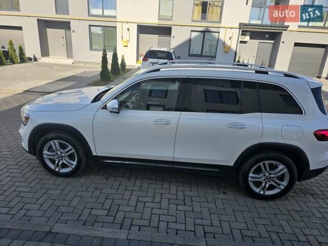 Белый Мерседес GLB-Class, объемом двигателя 1.99 л и пробегом 71 тыс. км за 29500 $, фото 7 на Automoto.ua