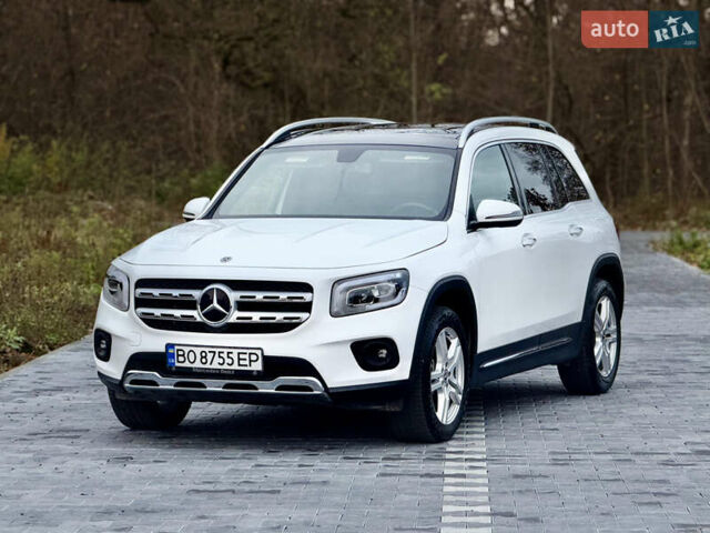 Білий Мерседес GLB-Class, об'ємом двигуна 1.99 л та пробігом 21 тис. км за 28999 $, фото 12 на Automoto.ua