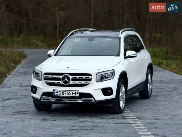 Білий Мерседес GLB-Class, об'ємом двигуна 1.99 л та пробігом 21 тис. км за 28999 $, фото 14 на Automoto.ua