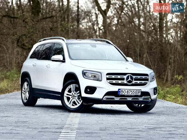 Білий Мерседес GLB-Class, об'ємом двигуна 1.99 л та пробігом 21 тис. км за 28999 $, фото 5 на Automoto.ua