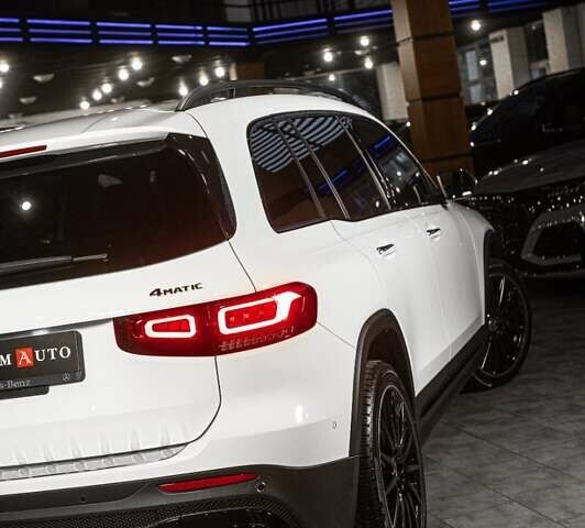 Білий Мерседес GLB-Class, об'ємом двигуна 1.99 л та пробігом 59 тис. км за 29900 $, фото 27 на Automoto.ua