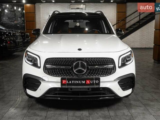 Білий Мерседес GLB-Class, об'ємом двигуна 1.99 л та пробігом 59 тис. км за 29900 $, фото 62 на Automoto.ua