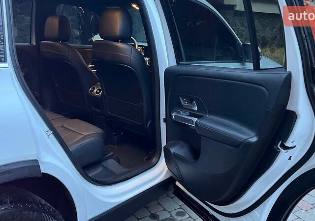Білий Мерседес GLB-Class, об'ємом двигуна 2 л та пробігом 100 тис. км за 28900 $, фото 20 на Automoto.ua