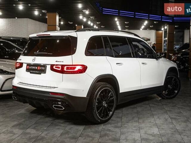 Білий Мерседес GLB-Class, об'ємом двигуна 1.99 л та пробігом 59 тис. км за 29900 $, фото 6 на Automoto.ua