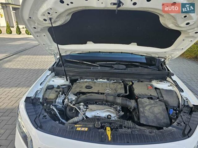 Белый Мерседес GLB-Class, объемом двигателя 1.99 л и пробегом 71 тыс. км за 29500 $, фото 15 на Automoto.ua