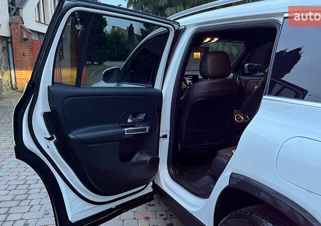 Білий Мерседес GLB-Class, об'ємом двигуна 2 л та пробігом 100 тис. км за 28900 $, фото 30 на Automoto.ua