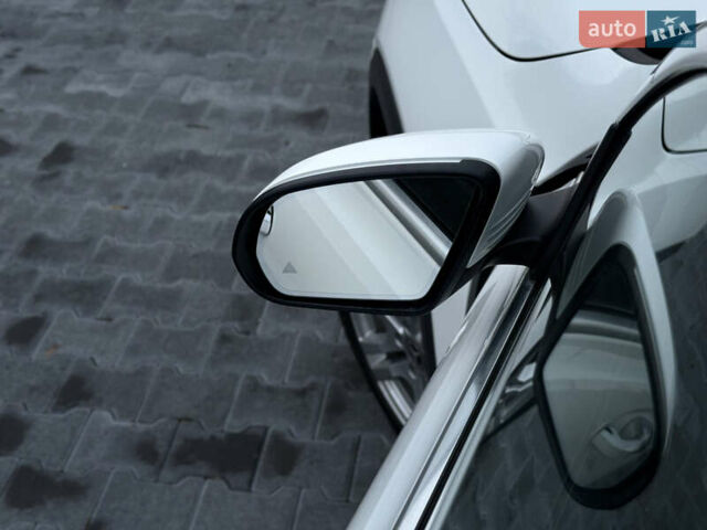 Білий Мерседес GLB-Class, об'ємом двигуна 1.99 л та пробігом 21 тис. км за 28999 $, фото 46 на Automoto.ua