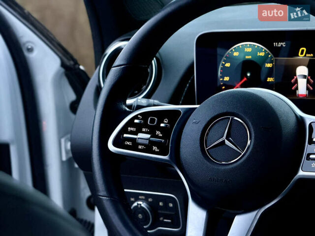 Білий Мерседес GLB-Class, об'ємом двигуна 1.99 л та пробігом 21 тис. км за 28999 $, фото 68 на Automoto.ua