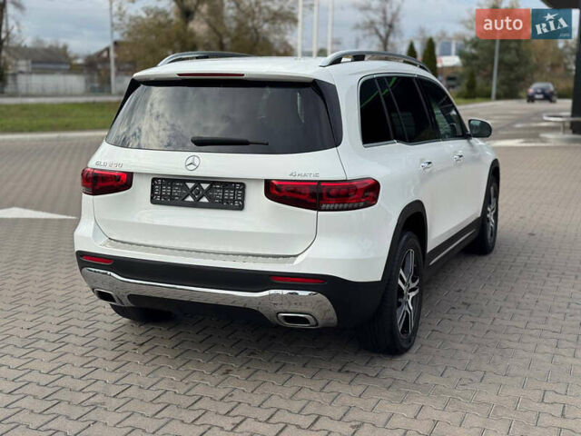 Белый Мерседес GLB-Class, объемом двигателя 2 л и пробегом 84 тыс. км за 30900 $, фото 9 на Automoto.ua