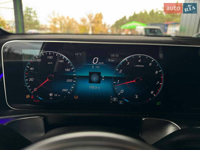 Белый Мерседес GLB-Class, объемом двигателя 2 л и пробегом 84 тыс. км за 30900 $, фото 29 на Automoto.ua