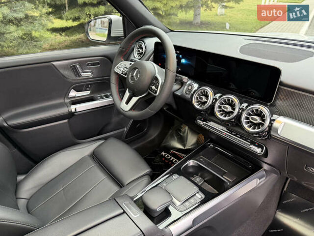 Белый Мерседес GLB-Class, объемом двигателя 2 л и пробегом 56 тыс. км за 34000 $, фото 14 на Automoto.ua