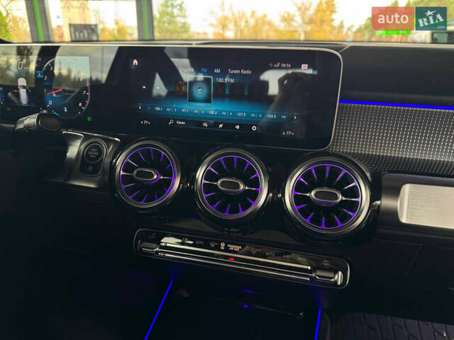 Белый Мерседес GLB-Class, объемом двигателя 2 л и пробегом 84 тыс. км за 30900 $, фото 35 на Automoto.ua