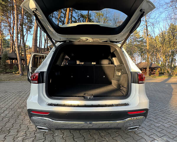 Белый Мерседес GLB-Class, объемом двигателя 1.99 л и пробегом 70 тыс. км за 29900 $, фото 28 на Automoto.ua