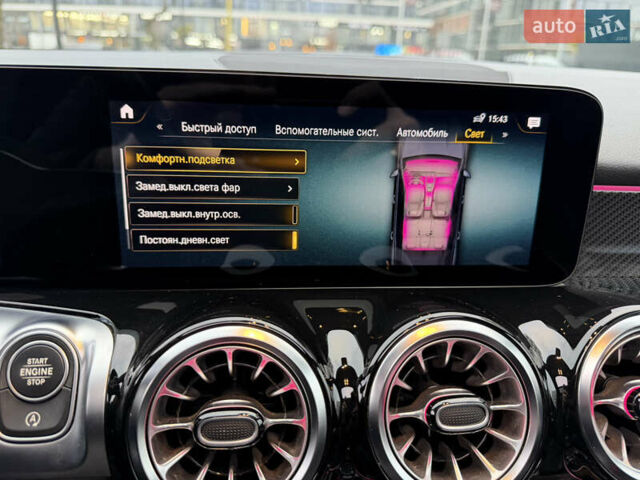 Білий Мерседес GLB-Class, об'ємом двигуна 2 л та пробігом 52 тис. км за 32000 $, фото 69 на Automoto.ua