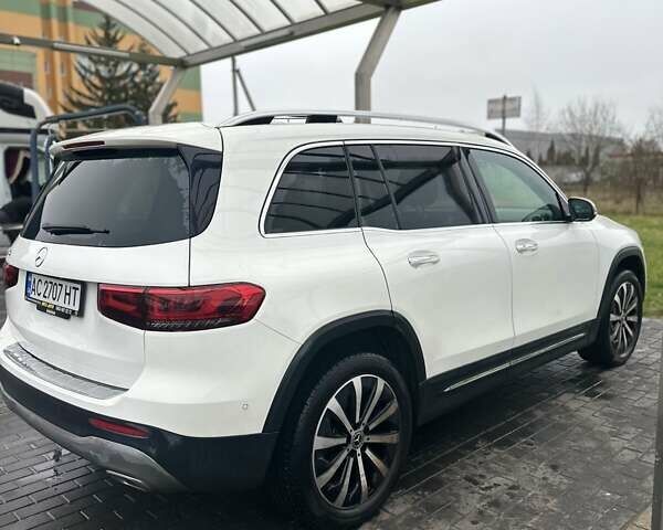 Белый Мерседес GLB-Class, объемом двигателя 2 л и пробегом 25 тыс. км за 37500 $, фото 14 на Automoto.ua