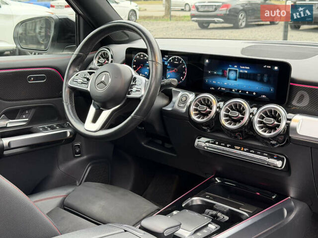 Білий Мерседес GLB-Class, об'ємом двигуна 2 л та пробігом 52 тис. км за 32000 $, фото 48 на Automoto.ua