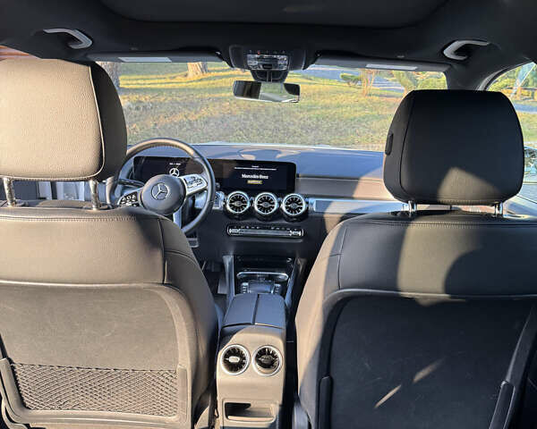 Белый Мерседес GLB-Class, объемом двигателя 1.99 л и пробегом 70 тыс. км за 29900 $, фото 26 на Automoto.ua