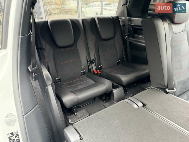 Білий Мерседес GLB-Class, об'ємом двигуна 2 л та пробігом 52 тис. км за 32000 $, фото 42 на Automoto.ua