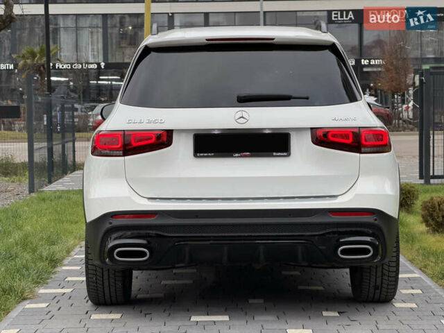 Білий Мерседес GLB-Class, об'ємом двигуна 2 л та пробігом 52 тис. км за 32000 $, фото 21 на Automoto.ua
