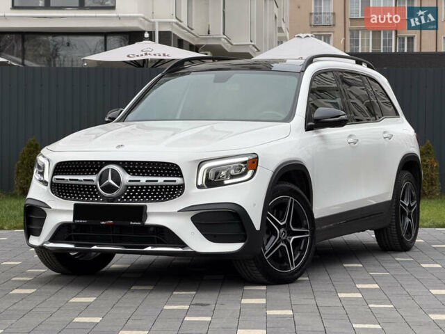 Білий Мерседес GLB-Class, об'ємом двигуна 2 л та пробігом 52 тис. км за 32000 $, фото 1 на Automoto.ua