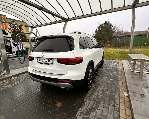 Белый Мерседес GLB-Class, объемом двигателя 2 л и пробегом 25 тыс. км за 37500 $, фото 11 на Automoto.ua
