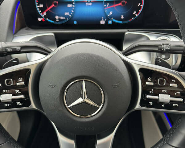 Белый Мерседес GLB-Class, объемом двигателя 1.99 л и пробегом 36 тыс. км за 49000 $, фото 34 на Automoto.ua