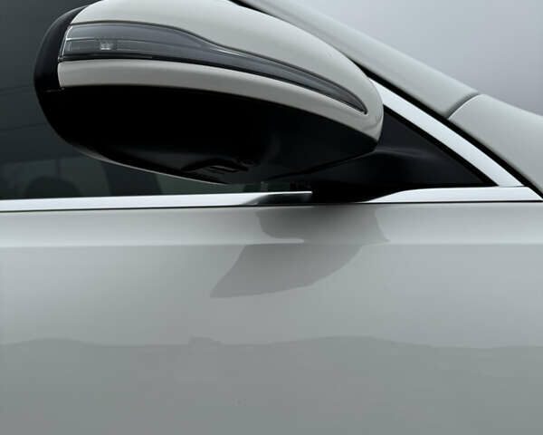 Белый Мерседес GLB-Class, объемом двигателя 1.99 л и пробегом 36 тыс. км за 49000 $, фото 10 на Automoto.ua