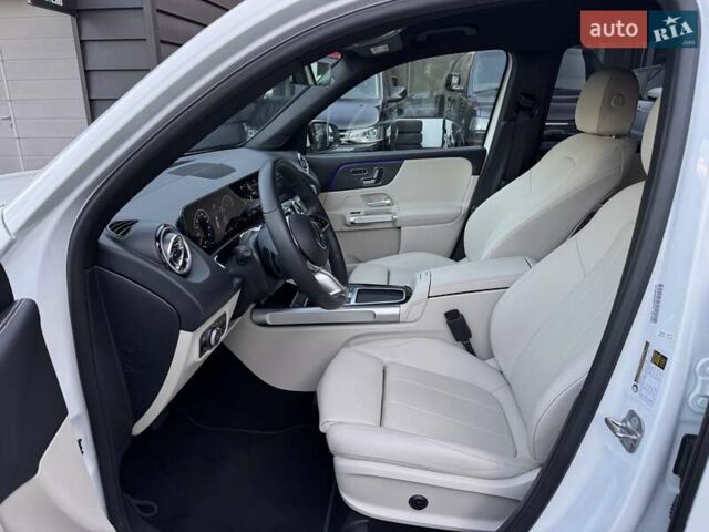 Білий Мерседес GLB-Class, об'ємом двигуна 1.99 л та пробігом 2 тис. км за 47900 $, фото 8 на Automoto.ua