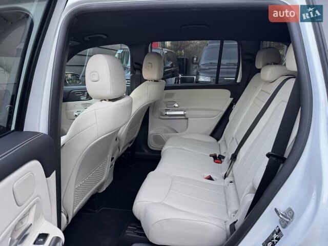 Білий Мерседес GLB-Class, об'ємом двигуна 1.99 л та пробігом 2 тис. км за 47900 $, фото 11 на Automoto.ua