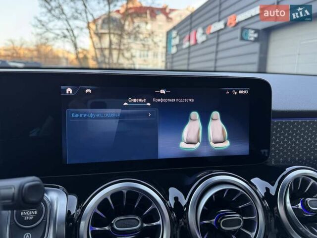 Білий Мерседес GLB-Class, об'ємом двигуна 1.99 л та пробігом 2 тис. км за 47900 $, фото 23 на Automoto.ua