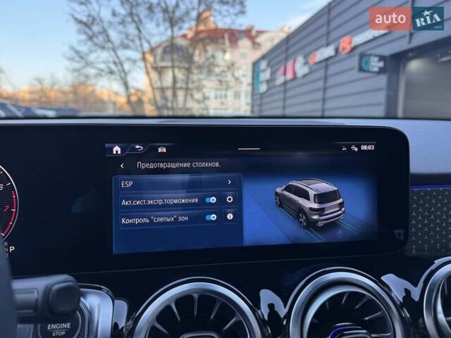 Білий Мерседес GLB-Class, об'ємом двигуна 1.99 л та пробігом 2 тис. км за 47900 $, фото 24 на Automoto.ua