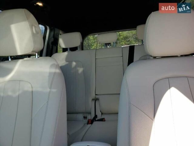 Белый Мерседес GLB-Class, объемом двигателя 1.99 л и пробегом 1 тыс. км за 20000 $, фото 9 на Automoto.ua