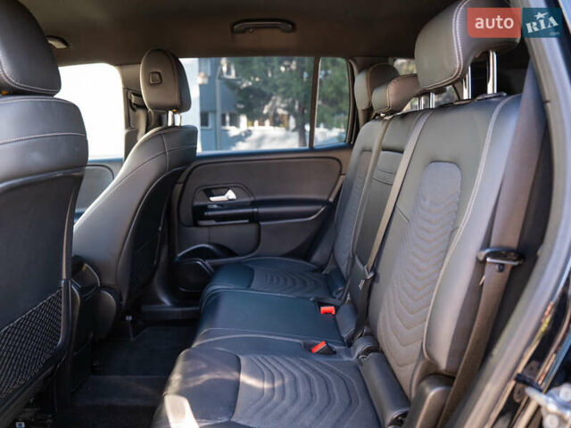 Черный Мерседес GLB-Class, объемом двигателя 1.95 л и пробегом 166 тыс. км за 30000 $, фото 55 на Automoto.ua