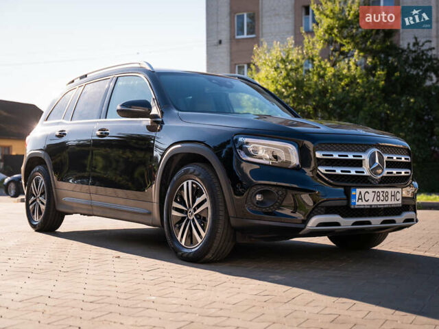 Чорний Мерседес GLB-Class, об'ємом двигуна 1.95 л та пробігом 166 тис. км за 30000 $, фото 51 на Automoto.ua