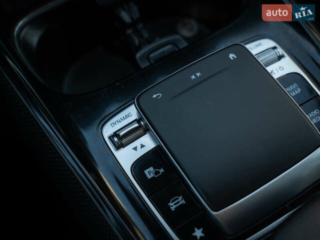Черный Мерседес GLB-Class, объемом двигателя 1.95 л и пробегом 166 тыс. км за 30000 $, фото 72 на Automoto.ua