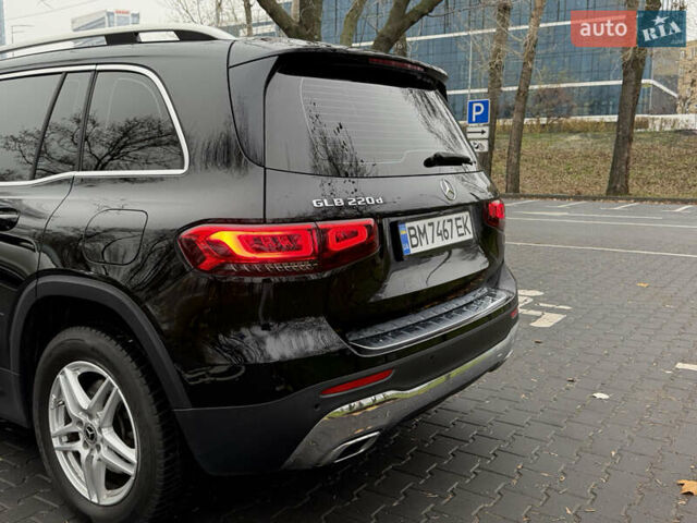 Черный Мерседес GLB-Class, объемом двигателя 1.95 л и пробегом 155 тыс. км за 28900 $, фото 9 на Automoto.ua