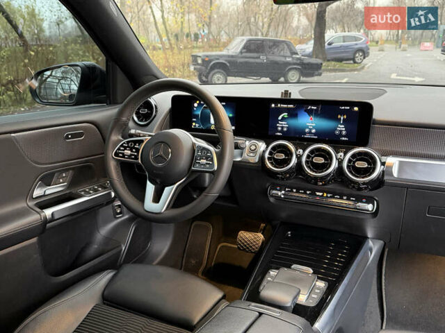 Черный Мерседес GLB-Class, объемом двигателя 1.95 л и пробегом 155 тыс. км за 28900 $, фото 10 на Automoto.ua