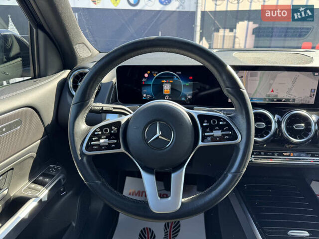 Черный Мерседес GLB-Class, объемом двигателя 2 л и пробегом 160 тыс. км за 33900 $, фото 14 на Automoto.ua